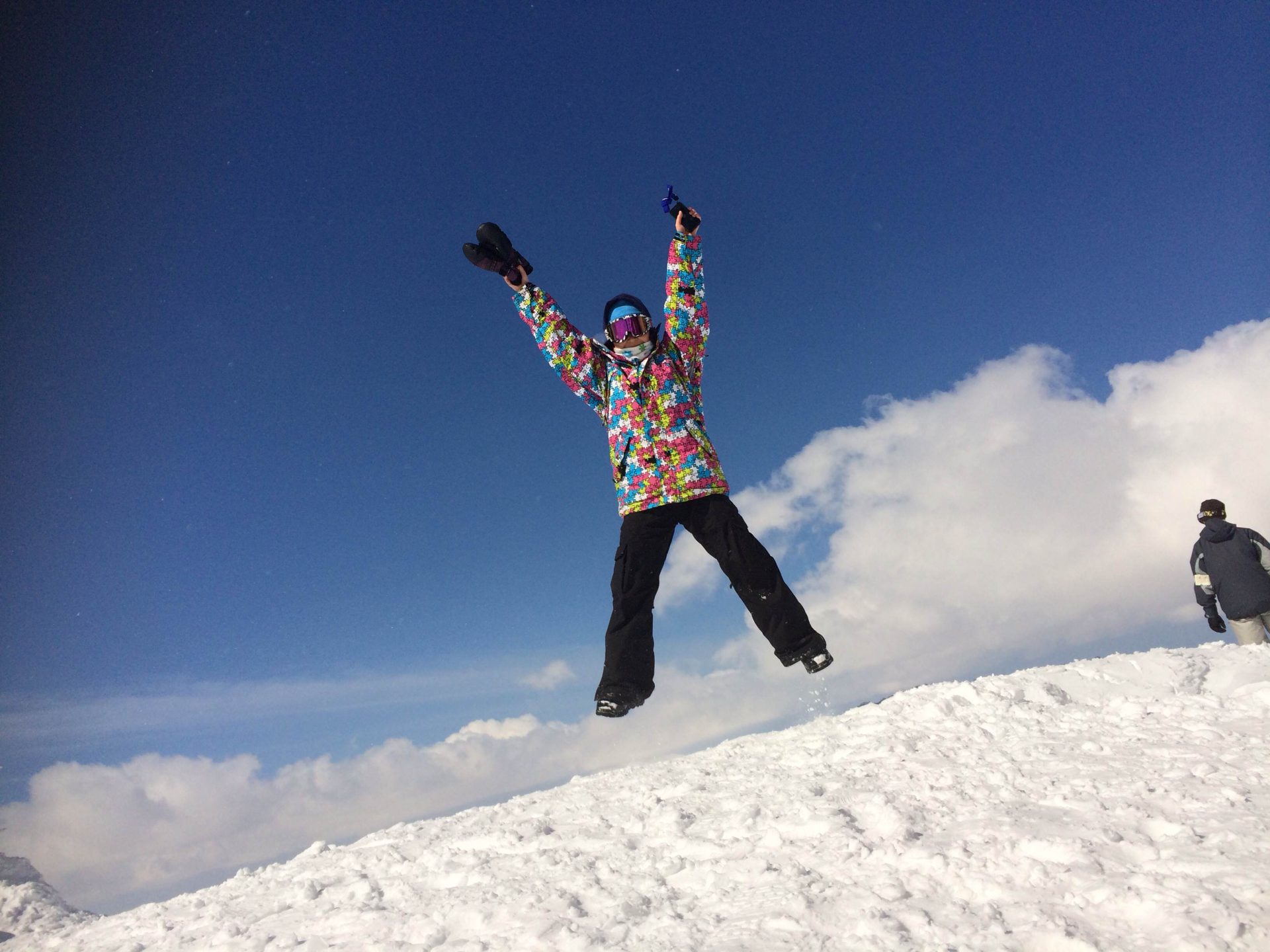 極上の雪質でアクティブに体を動かす